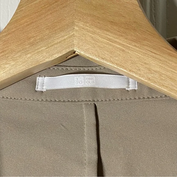 Uniqlo AirSense Men's Blazer Ultra Lightweight Minimalist Beige Size Large L - Picture 11 of 11
